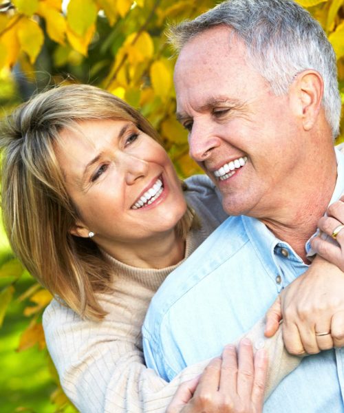 Happy,Senior,Couple,In,Love.,Park,Outdoors.